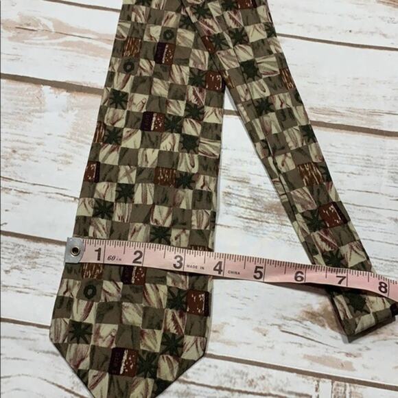 Structure abstract print Silk Tie - Picture 2 of 4